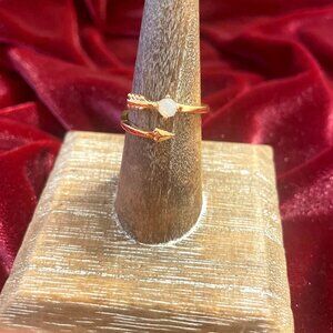 🌙 Rose Gold Arrow & Moonstone Wrap Ring – Adjustable